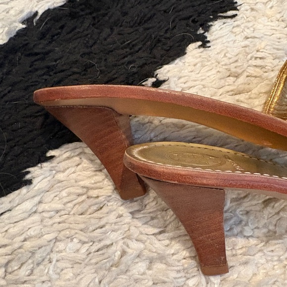 Tory Burch Reva Logo Gold Heeled Sandals Size 8.5 - Picture 3 of 6
